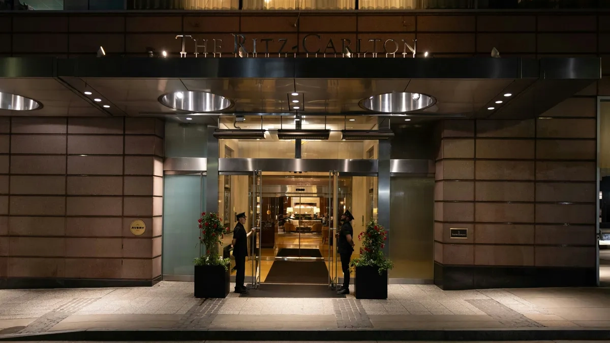 Boston airport transfer to The Ritz-Carlton, Boston