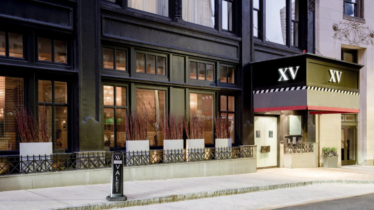 Boston Logan Airport transfer to XV Beacon Hotel