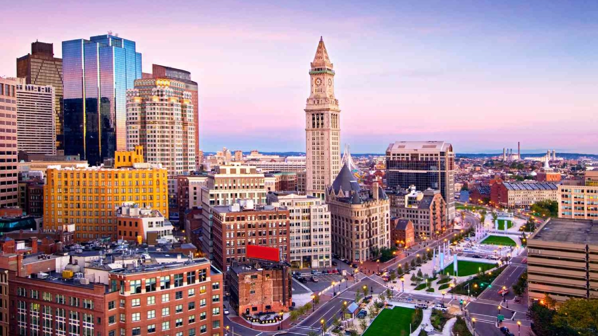Transportation from Logan Airport to Downtown Boston – Fast and Private Travel